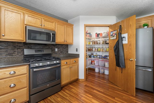 855 Magnolia Drive, Bourbonnais, IL 60914