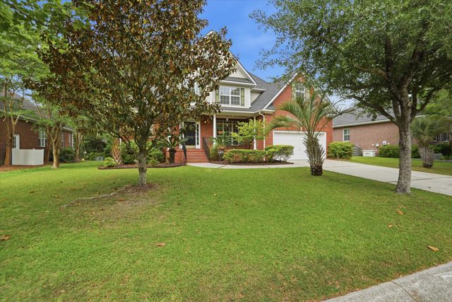 2779 Waterpointe Circle, Mount Pleasant, SC 29466