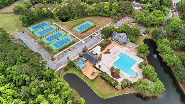 2779 Waterpointe Circle, Mount Pleasant, SC 29466