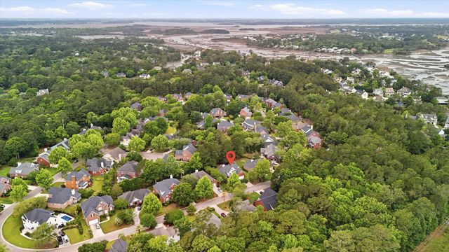 2779 Waterpointe Circle, Mount Pleasant, SC 29466