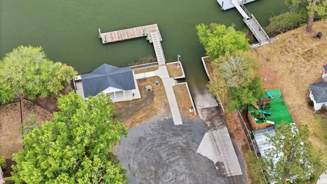 2779 Waterpointe Circle, Mount Pleasant, SC 29466