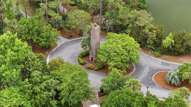 2779 Waterpointe Circle, Mount Pleasant, SC 29466