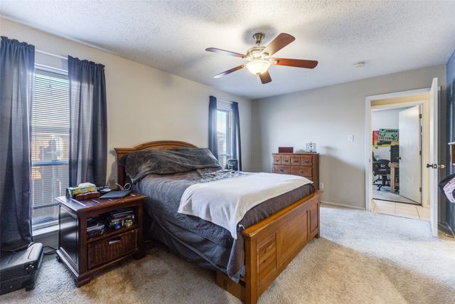 809 Broadmoor Drive, Mesquite, TX 75149