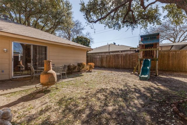 809 Broadmoor Drive, Mesquite, TX 75149