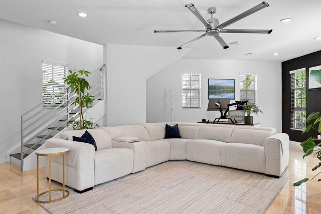 814 SW 10TH Street 814, Fort Lauderdale, FL 33315