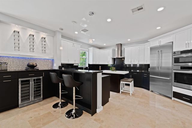 814 SW 10TH Street 814, Fort Lauderdale, FL 33315