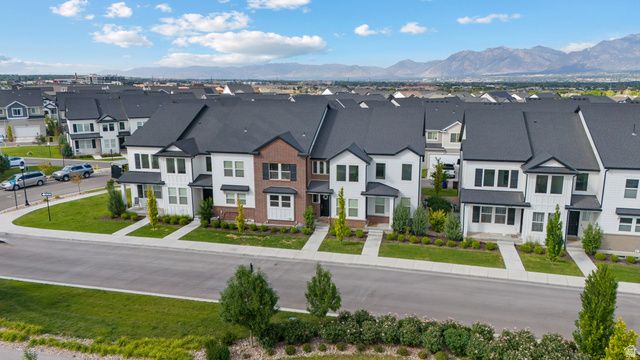 13913 S LITTLE RIDGE LN, Herriman, UT 84096