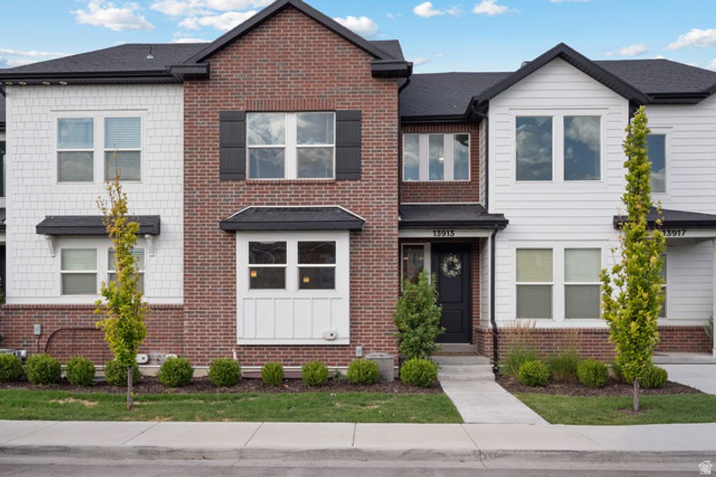 13913 S LITTLE RIDGE LN, Herriman, UT 84096