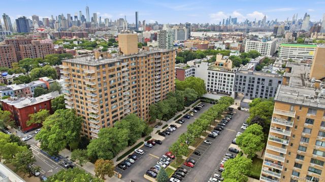 185 Hall Street 1010, Brooklyn, NY 11205
