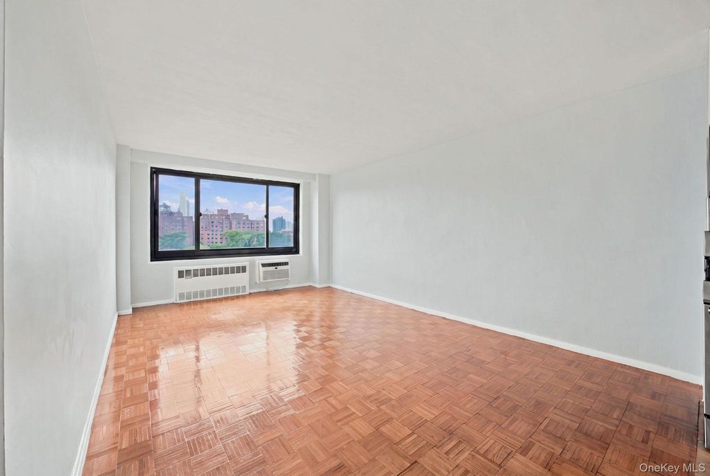 185 Hall Street 1010, Brooklyn, NY 11205 — photo 2