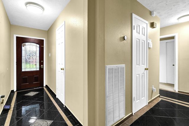 8030 Dodiewood Lane, Houston, TX 77086