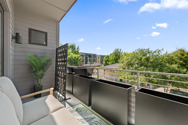 2804 S 5th ST A, Austin, TX 78704