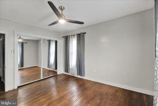 1815 HOLLY RD, Reading, PA 19602