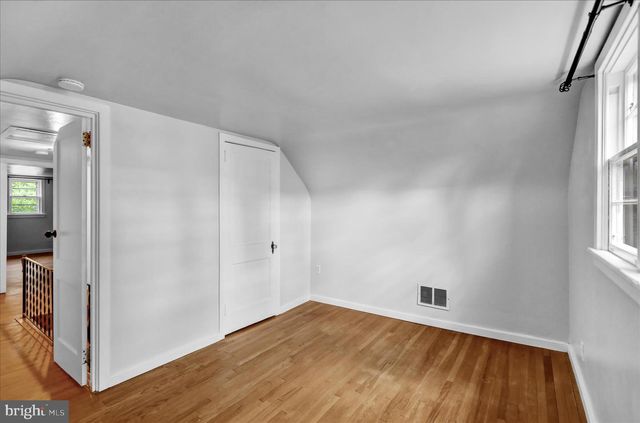 1815 HOLLY RD, Reading, PA 19602