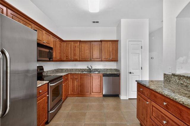 390 N AIRPORT ROAD, New Smyrna Beach, FL 32168