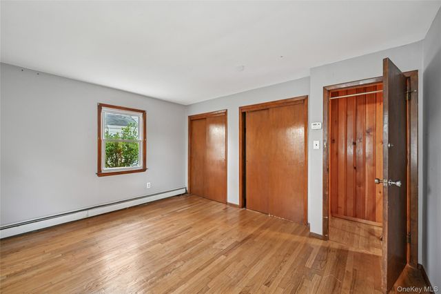 103 Smith Street, Lynbrook, NY 11563