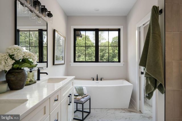 3044 CLEARVIEW FARM LN, Warrenton, VA 20186