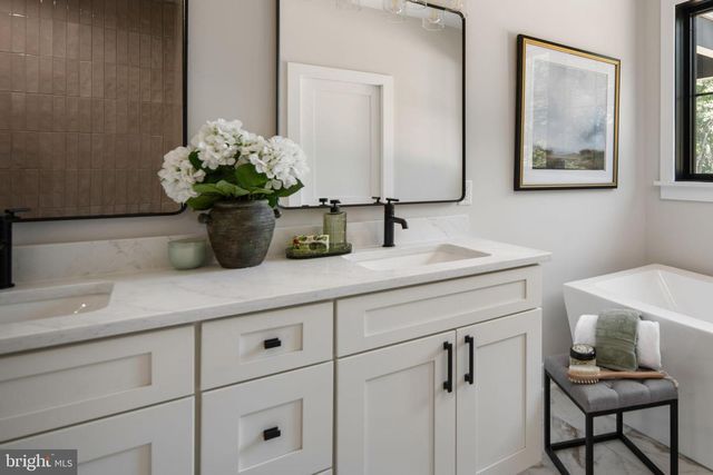 3044 CLEARVIEW FARM LN, Warrenton, VA 20186