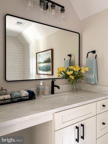 3044 CLEARVIEW FARM LN, Warrenton, VA 20186