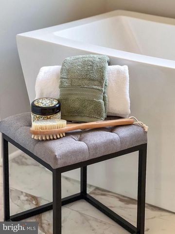 3044 CLEARVIEW FARM LN, Warrenton, VA 20186