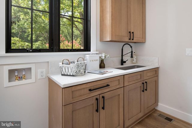 3044 CLEARVIEW FARM LN, Warrenton, VA 20186