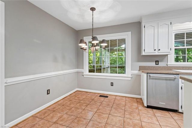 709 Oxbow DR, Virginia Beach, VA 23464