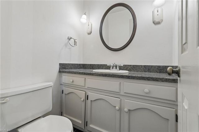 709 Oxbow DR, Virginia Beach, VA 23464