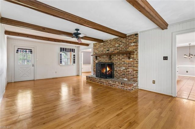 709 Oxbow DR, Virginia Beach, VA 23464