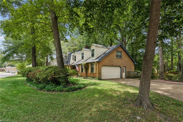 709 Oxbow DR, Virginia Beach, VA 23464