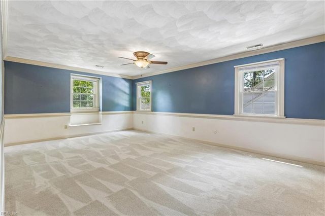 709 Oxbow DR, Virginia Beach, VA 23464