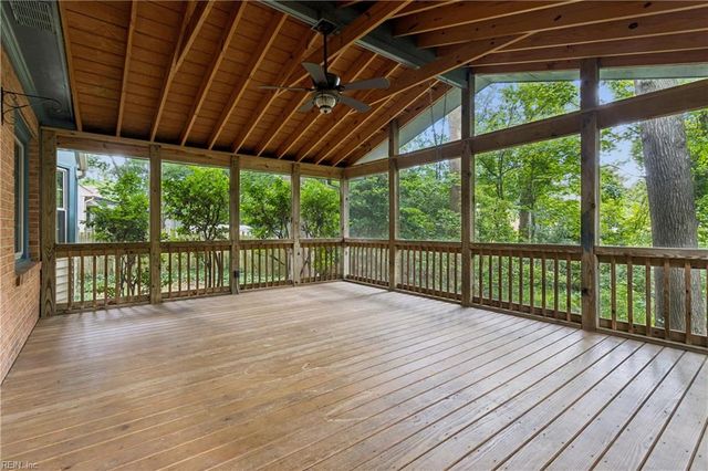 709 Oxbow DR, Virginia Beach, VA 23464