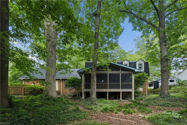 709 Oxbow DR, Virginia Beach, VA 23464