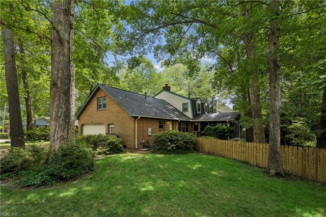 709 Oxbow DR, Virginia Beach, VA 23464