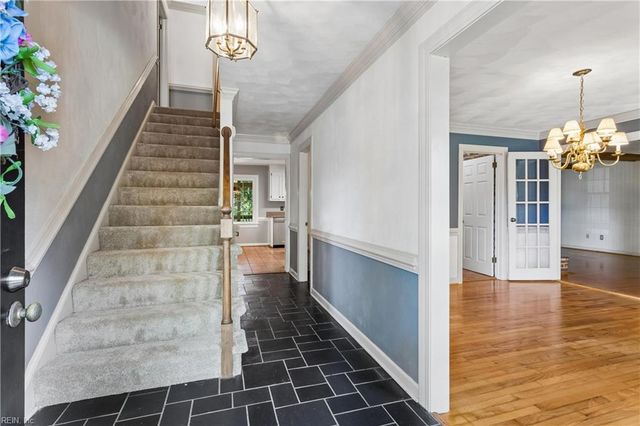 709 Oxbow DR, Virginia Beach, VA 23464