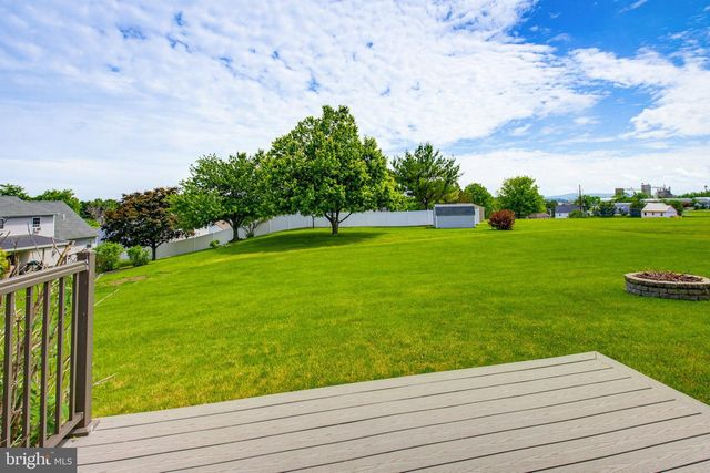65 BROOKFIELD DR, Elizabethtown, PA 17022