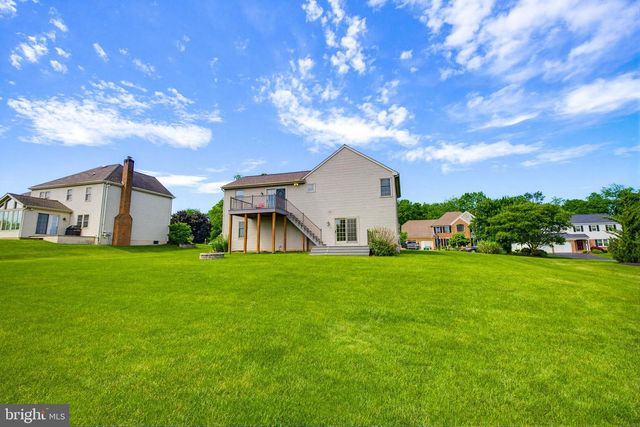 65 BROOKFIELD DR, Elizabethtown, PA 17022
