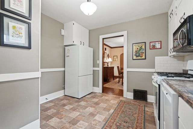 2508 Western Avenue, Davenport, IA 52803