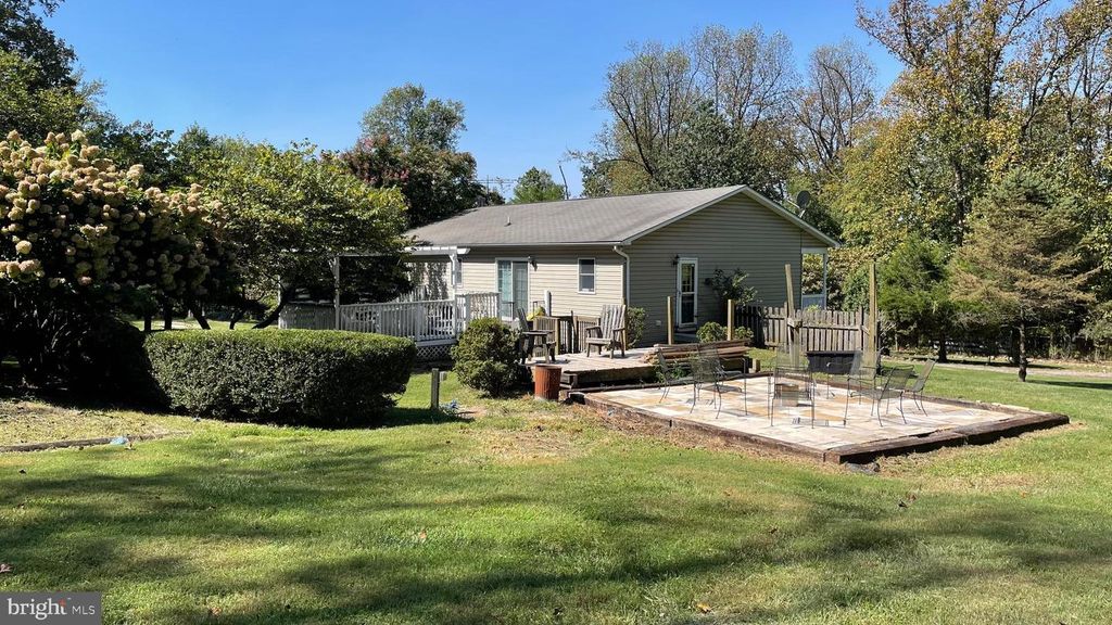 17180 SUMNEY, Bluemont, WV 20135