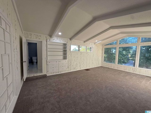 10 SW GREEN SPRINGS AVENUE, Birmingham, AL 35211