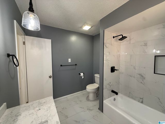 10 SW GREEN SPRINGS AVENUE, Birmingham, AL 35211