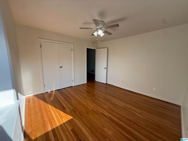 10 SW GREEN SPRINGS AVENUE, Birmingham, AL 35211