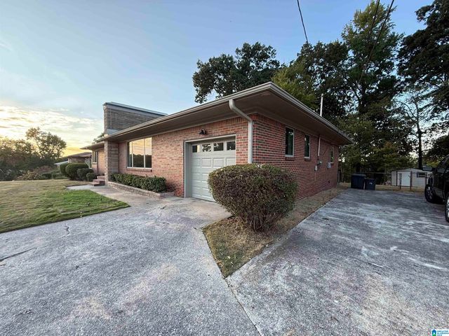 10 SW GREEN SPRINGS AVENUE, Birmingham, AL 35211