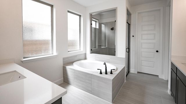 312 Watersong BND, Lockhart, TX 78644
