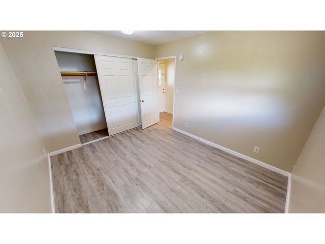 533 ART St, Brookings, OR 97415