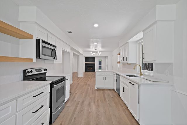 4021 San Mateo Drive, Plano, TX 75093