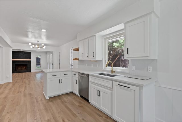 4021 San Mateo Drive, Plano, TX 75093