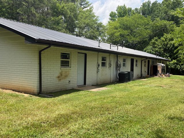 1614 Waring Road NW, Dalton, GA 30721