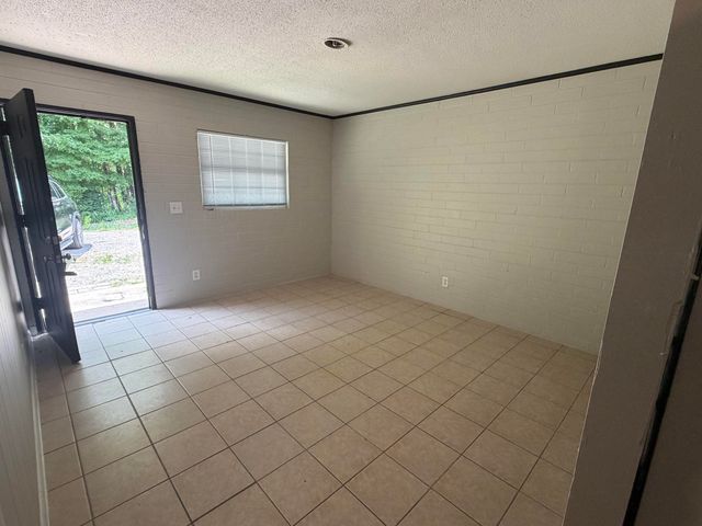 1614 Waring Road NW, Dalton, GA 30721