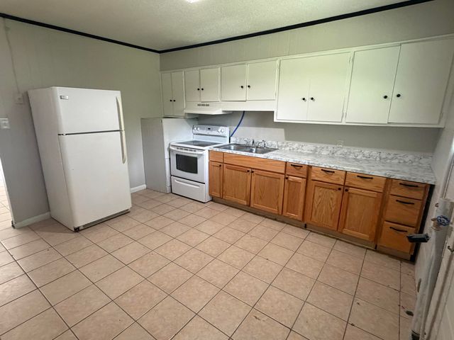 1614 Waring Road NW, Dalton, GA 30721