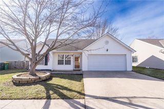 350 N Cottonwood Street, Gardner, KS 66030